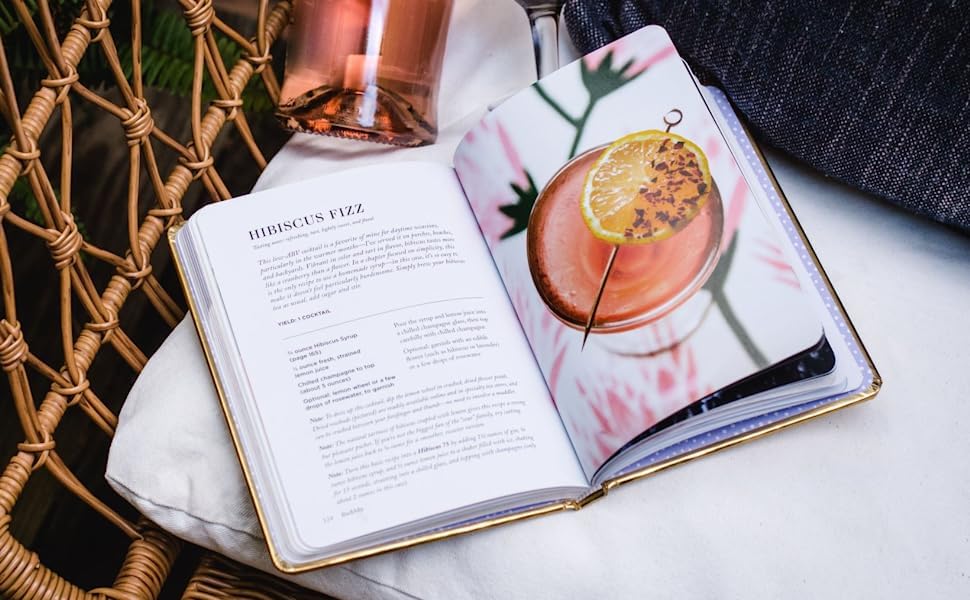 Bubbly: A Collection of Champagne and Sparkling Cocktails (Celebrate In Style with over 60 Festive Cocktail Recipes) Hardcover