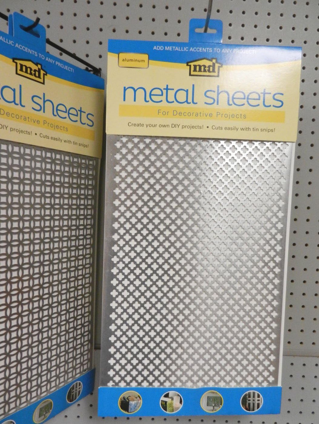 Cool Design Screen. M-D Building Products 57324 Decorative Cloverleaf Aluminum Sheet