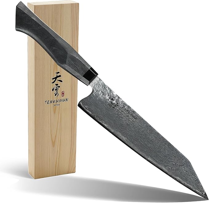 Tenkumun Japanese Gyutou Pro. Handcrafted 8 inch Chef Knife Handmade Forged Knife Japan VG-10 Super Damascus Steel -Kokoro ser. with Wood Handle