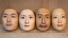 Hyper-Reralistic Masks
